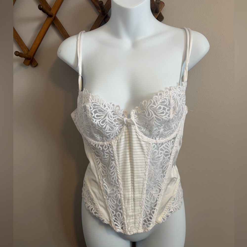 Maison Lejaby Vintage White Lace Corset Bustier - 38B bridal coquette wedding